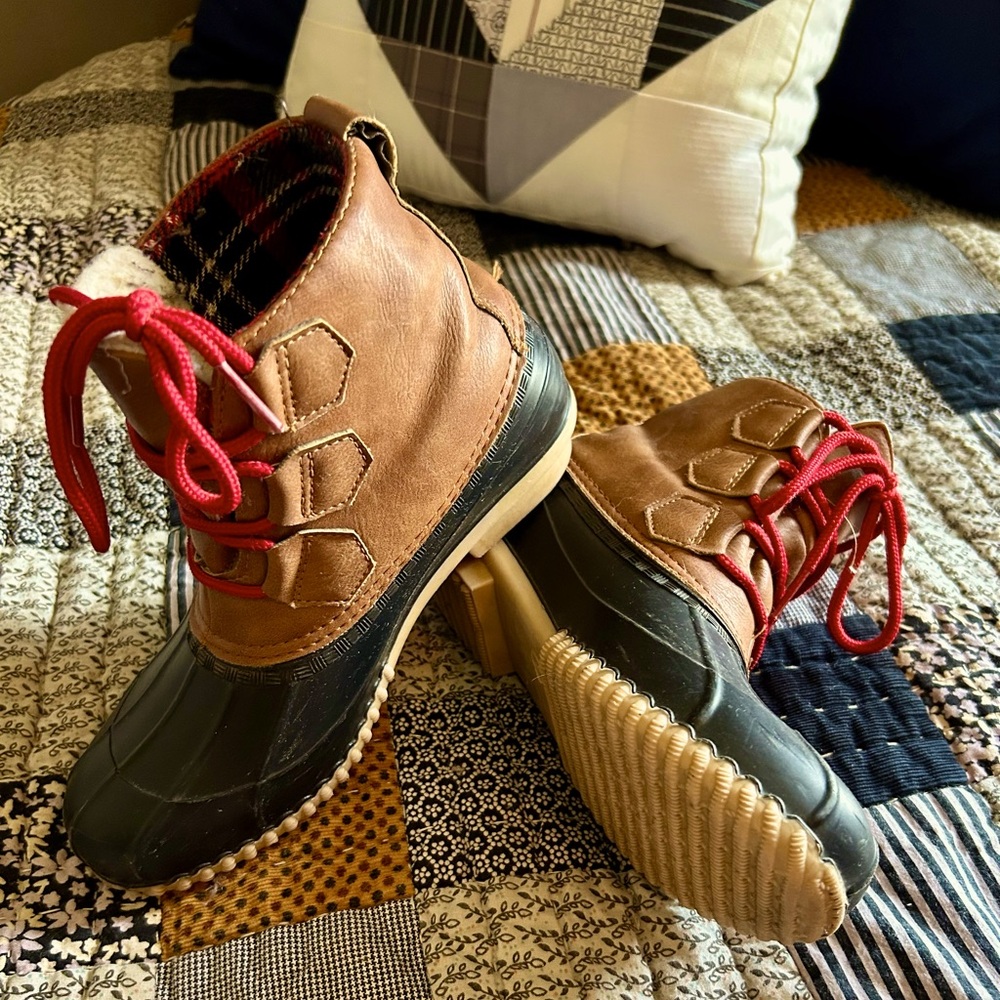 Brown and Black Boots with Red Laces